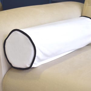 Luxury Velvet Bolster Pillow Cover: Custom Piping, Elegant Cushion