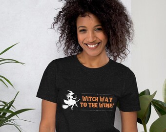 Maglietta di Halloween "La via della strega per il vino" - Divertente maglietta per amanti del vino e della strega, regalo perfetto per Halloween per gli amanti del vino - Maglietta unisex
