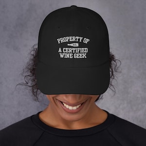 Certified Wine Geek Baseball Cap – Funny Embroidered Hat for Wine Lovers, Adjustable Fit, Unique Gift for Sommeliers & Wine Enthusiasts