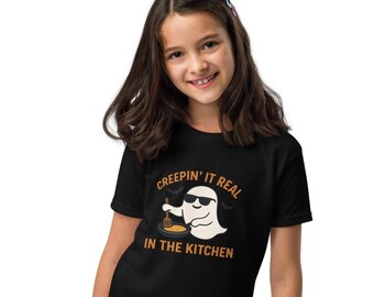 T-shirt enfant Creepin' It Real in the Kitchen | Chemise drôle de cuisine d'Halloween | t-shirt Ghost Chef | Joli cadeau pour les petits gourmands