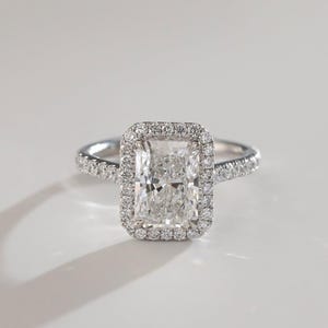 2.5 CT Radiant Lab Grown Diamond Engagement Ring In 14K White Gold, F-VSS1 CVD Diamond Ring, Wedding Gifts for Her, Lab Diamond Ring