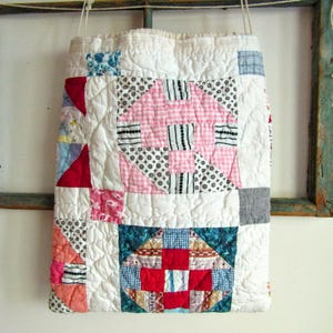 Vintage Quilt Patchwork Drawstring Utility Bag, Duffel, Storage, Beach, Decor, Upcycled