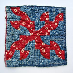 Fine Folky Antique 1890 Era Drunkard's Path Quilt Block Piece for Primitive Table Decor, Wall, Folk Art Quilt Piece in Indigo and Red