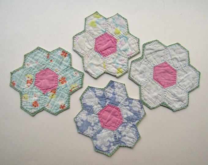 Scuffed Projects Worn, Faded and Scuffed Vintage Flower Garden Quilt Flowers, 4 ...