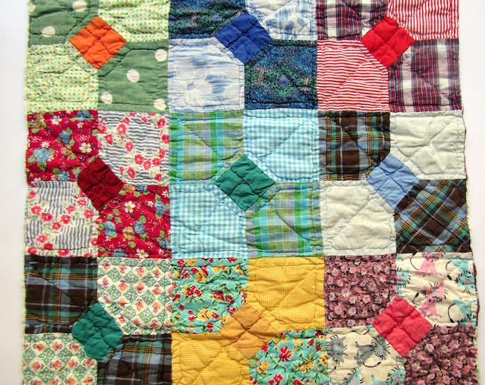 Vintage 1940 Multi Color Bow Tie Pattern Cotton Fabrics Quilt Piece ...