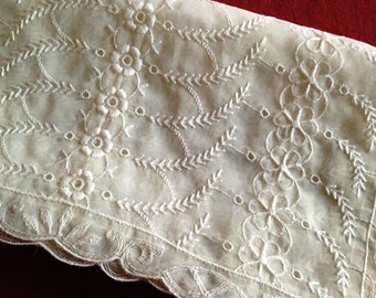 Dresser Scarf Set Etsy