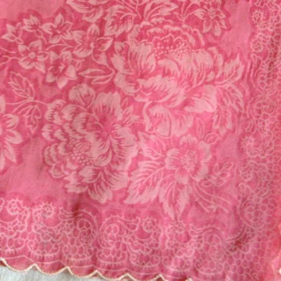 Pink Vintage Floral Handkerchief Bouquets on Shee… - image 2