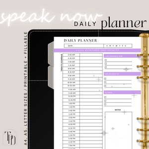 Puede incluir: Un planificador diario con un diseño morado y blanco. El planificador tiene una sección para "Dije que recordara este momento", "Estoy agradecido por", "Principales prioridades", "Tareas pendientes" y "Notas".