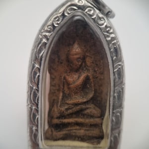 Thai Amulet talisman, Phra Rod, Old buddha, Thai pendant, powerful miracle amulet pendant, Rare old Phra Rod, Gift, Thailand nice gift.