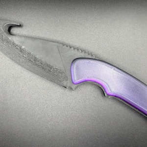 Get Your CT Game On with a 3D-Printed CSGO and CS2 Game Gut Knife Replica!