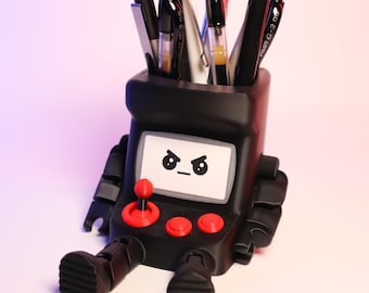 3D Printed Arcade Pencil Holder – Retro Robot Desk Organizer