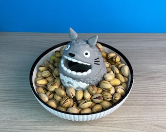 Totoro's Tasty Treat: The Ultimate Pistachio Bowl!