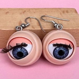Creepy Earrings Doll Eye Earrings Spooky Eyeball Doll Head Earrings Halloween Party Fun Earrings Novelty Earrings Crazy Earrings Quirky