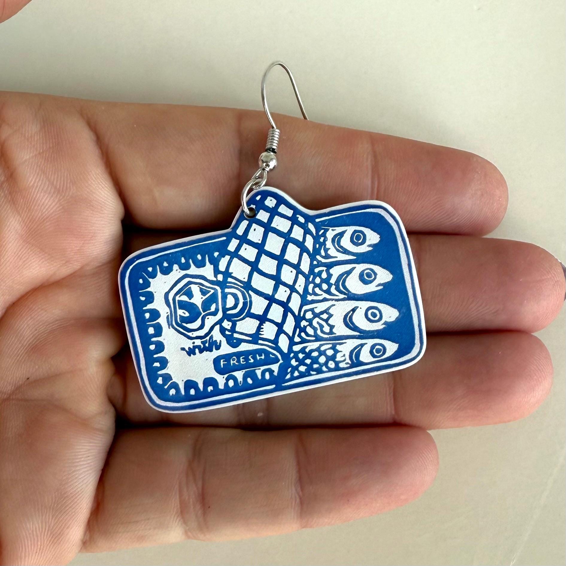 Sardines Earrings Sardine Can New Western Style Sardine Wooden Earrings Fish Lover Seafood Gift Fish Print Fun Earrings Novelty Earrings