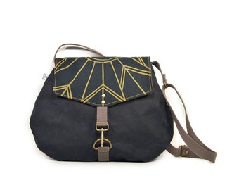 •SATCHEL - LUNA• waxed canvas crossbody