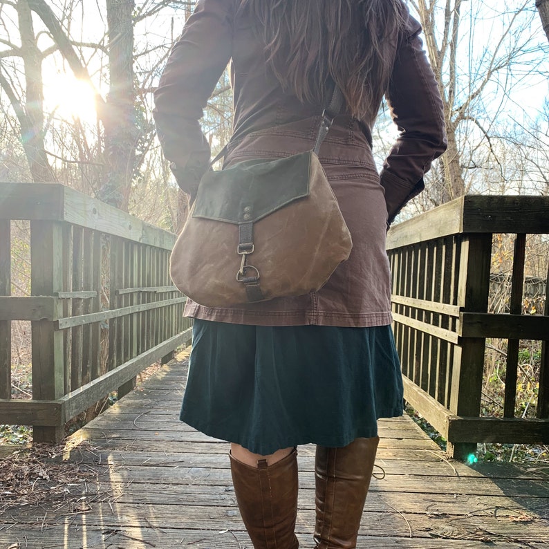 •SATCHEL - SUNFLOWER• waxed canvas crossbody
