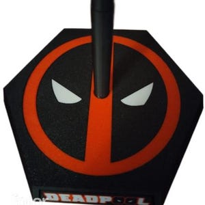 Deadpool stand