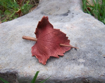 Red Sycamore Leaf Hair Cup