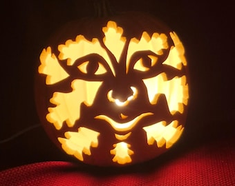 Calabaza de espuma tallada de hombre verde