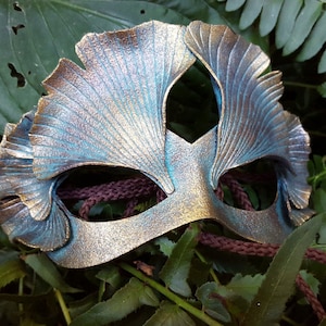 Leather Gingko Leaf Mask image 2