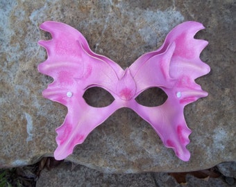 Leather Fairy mask in Pink