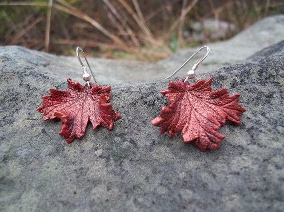 Red Leather Maple Leaf Earrings Etsy Canada