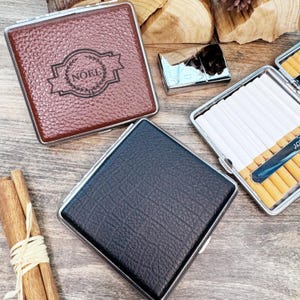 Gepersonaliseerde sigarettendoos voor heren, het perfecte cadeau voor rokers, stalknecht cadeau sigarettenkoker, cadeau voor vaders, zaksigarettendoos heren