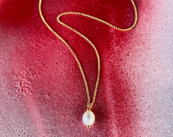 Single Pearl Pendant Necklace, Classic Pearl Necklace