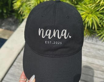 Custom Mama Gigi Grandma Mommy Nana Embroidered Hat with Date, Vintage Personalized Baseball Cap, Gift for New Mom Dad, Grandma Grandpa Gift