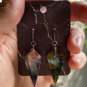 D4 Shard shaped Cosmic Bliss Earrings Set