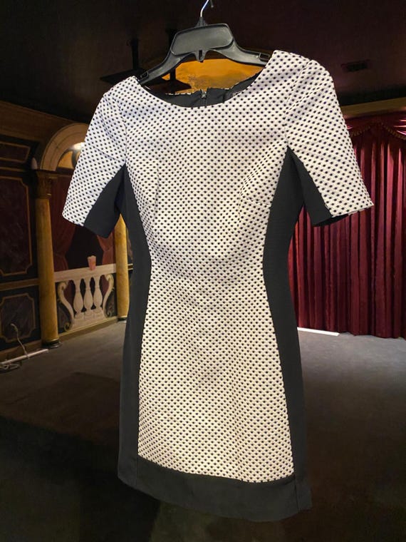 bcbg black white dress Paris Polka Dot Sheath Color:Ortensia xx050226_pm-nyd Classic monochrome styling makes Elegant Red Double-Breasted Suit