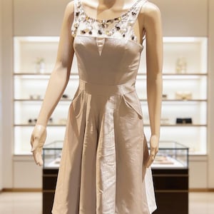 Champagne Knee Length Cocktail Dresses