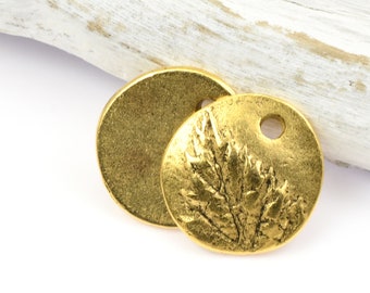 Gold Small Berry Leaf Charm by Nunn Design - 1/2" 12.5mm Diameter Small Antique Gold Charm - Woodland Nature Charms for Jewelry Making
