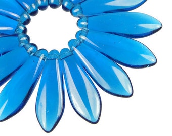 50 Capri Blue 16mm x 5mm Dagger Drop Briolette Czech Glass Beads