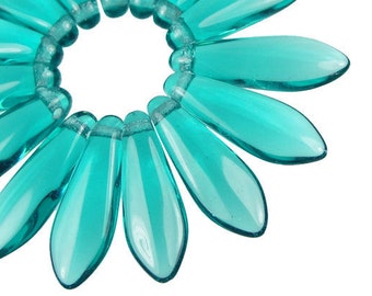 50 AQUA 16mm x 5mm Dagger Beads - Czech Glass Beads - Aquamarine Aqua Blue Green Briolette Beads