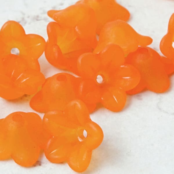 18 ORANGE Frosted Lucite Flower Beads - Warm Sunny Tangerine Orange Beads - 7mm x 13mm Trumpet Flower Beads