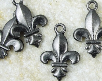 Fleur de Lis Pendants - 1" Tall French Lily Fleur de Lis Charm Gunmetal Pendant Black Oxide Gothic Pendant Victorian Steampunk (P976)