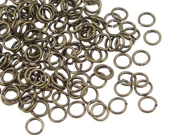 200 4mm 22 Gauge Antique Brass Jump Ring Findings Bronze Jumprings - Brass Findings - 22 G  (FSAB87)