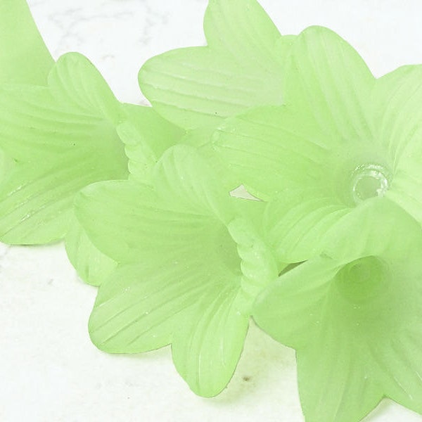 6 LIGHT GREEN Flower Beads Lucite Flower Bead Frosted 21mm x 23mm Large Trumpet Flower Tiger Lily Cone Beads Pale Green Pastel Lime