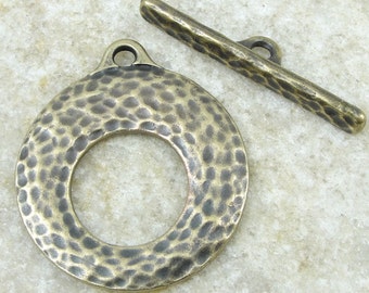 TierraCast ARTISAN Clasp - Very Large Antique Brass Toggle Clasp Findings - Bronze Hammertone Hammered Texture Metal (PF2038)