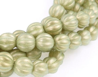 25 8mm Melon Beads Pumpkin Beads HALO CELADON Green Czech Glass Beads Light Sage Green Beads Celery Willow Green Pale Moss Green Autumn Fall