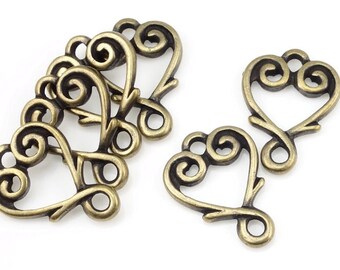 TierraCast VINE HEART Link - Antique Brass Heart Connector - Brass Oxide Bronze Link - Tierra Cast Pewter Chandelier Component (PAF15)