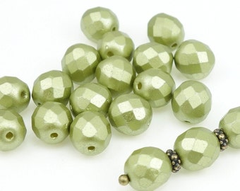 METALLIC PASTEL LIME 8mm Czech Glass Beads Firepolish Fire Polish Round Beads 8mm Beads Chartreuse Light Olive Green Beads Sage Apple Green