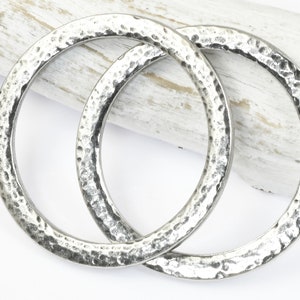 1.25 Extra Large Hammertone Textured Metal Ring TierraCast Antique Pewter Circle Link Pendant Hoop Findings Dark Antique Silver P2631 image 2