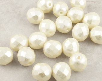 METALLIC LIGHT CREAM Beads 8mm Czech Glass Beads Firepolish Fire Polish Round Beads 8mm Beads Light Cream Beige Ivory Off White Beads Bridal