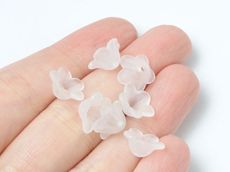 18 ICE WHITE Frosted Lucite Flower Bead 7mm x 13mm Trumpet Flower Beads Ice White Snow White image 2