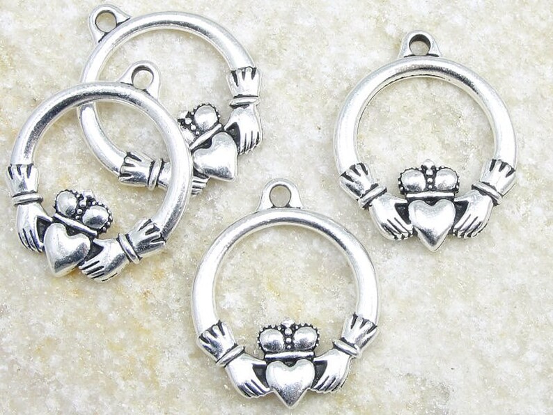 TierraCast Claddagh Pendant Antique Silver Pendant Celtic Pendant Heart and Hands Symbol for Friendship, Love and Loyalty P2009 image 1