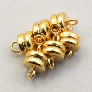 6 Magnet Clasps - GOLD Magnetic Clasp Findings - Bright Gold Plated Small Mag Clasps with Loops FB600