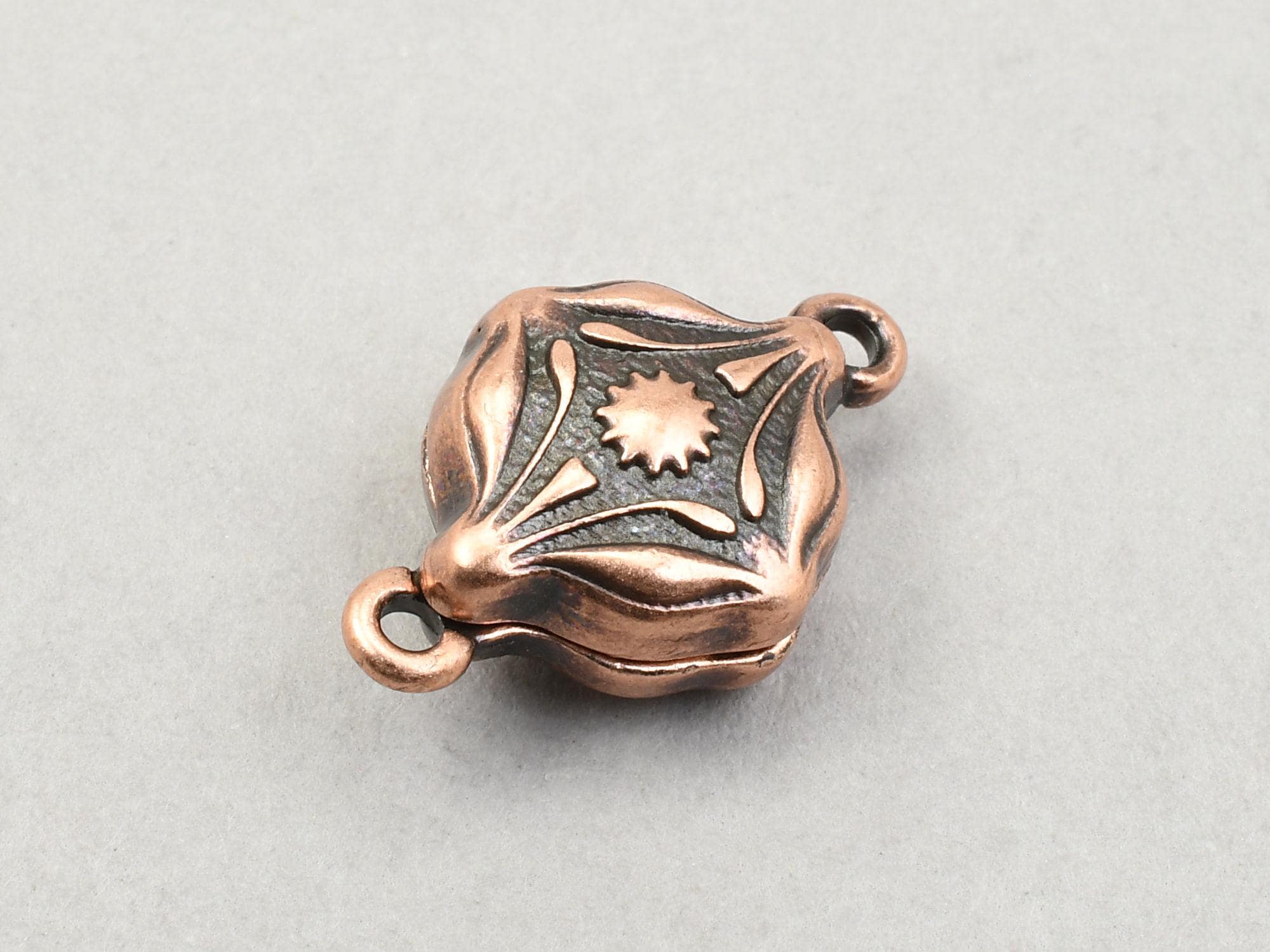 Vignette Magnetic Clasp by Tierracast - Antique Copper Clasp