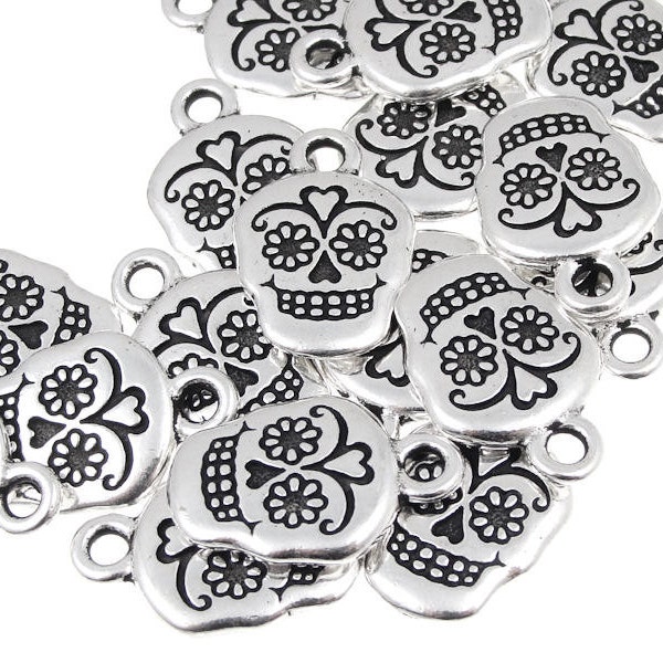 Silver Sugar Skull Charms TierraCast Dia de los Muertos Day of the Dead Charms Silver Charms Tierra Cast Pewter Charms (P837)